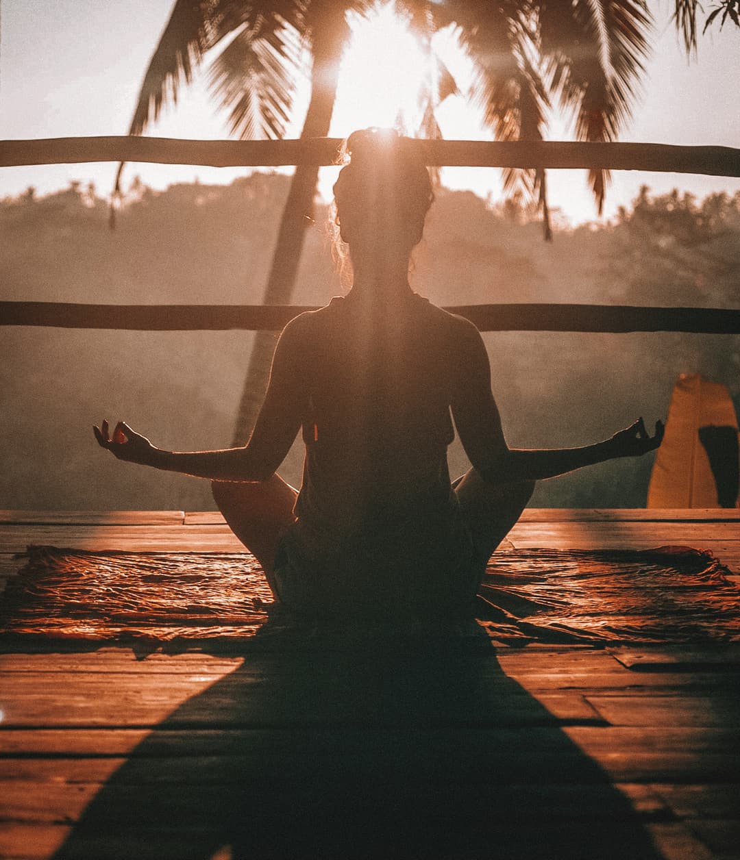 the-mental-health-benefits-of-yoga-finding-peace-within-1765122130881